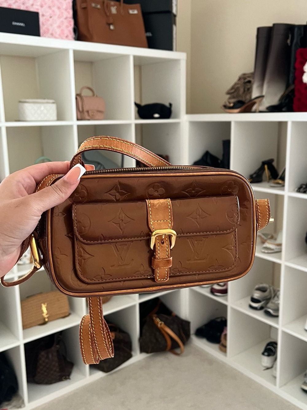 Louis Vuitton Tan Vernis Monogram Crossbody Bag with Gold Hardware